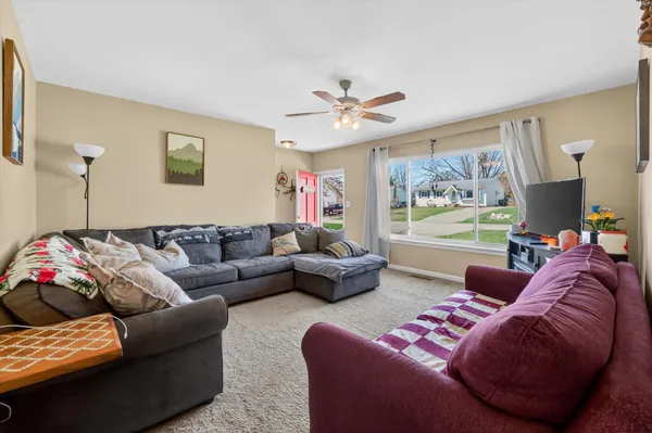 $274,900 | 893 Sherry Drive, Lake Orion, MI 48362