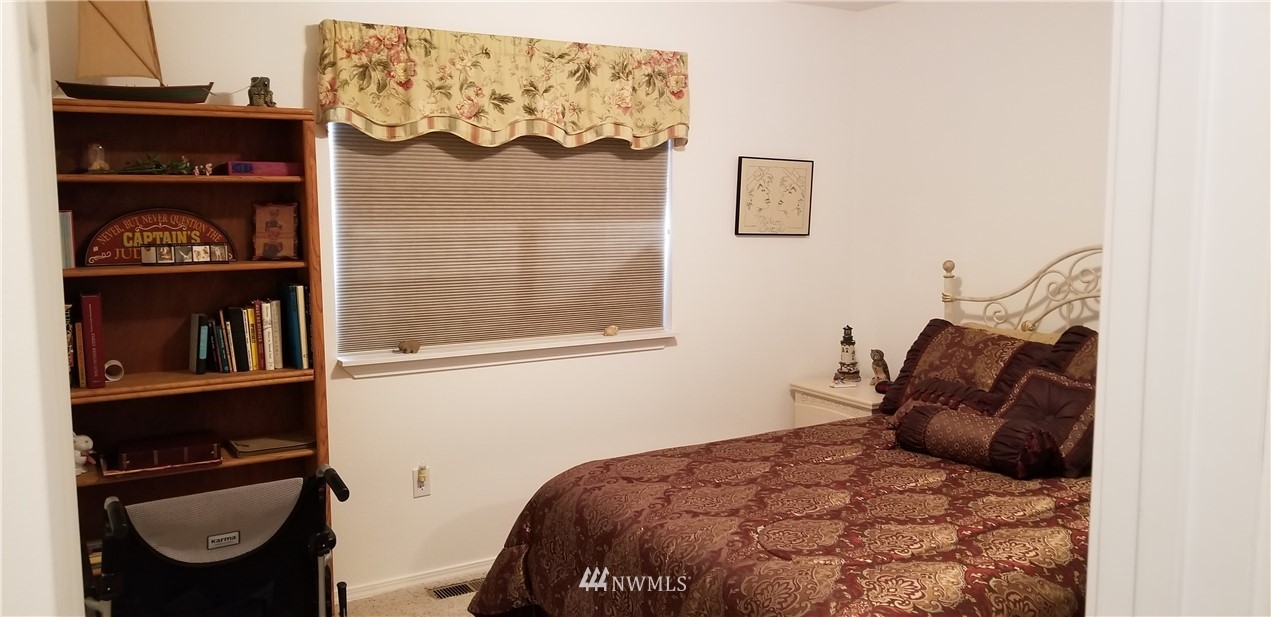 51 East Old Ranch Road Allyn, WA 98524 - Photo 12 of 23 Gallery Image 12