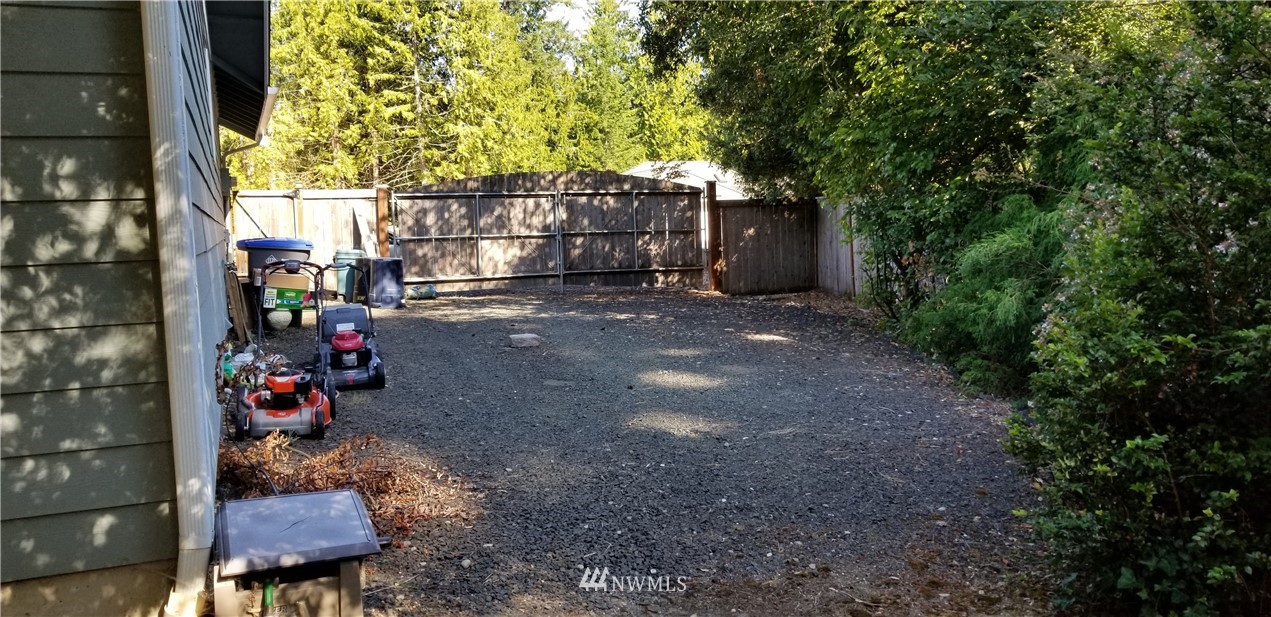 51 East Old Ranch Road Allyn, WA 98524 - Photo 19 of 23 Gallery Image 19
