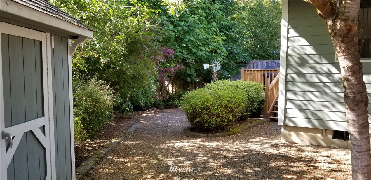 51 East Old Ranch Road Allyn, WA 98524 - Photo 20 of 23 Gallery Image 20