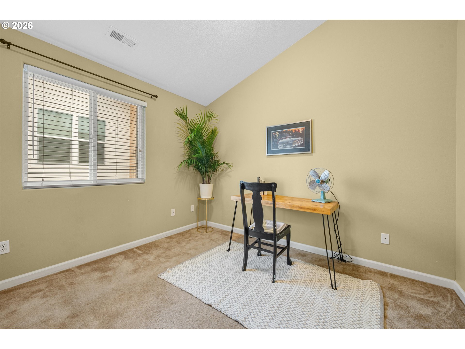 3368 North Russet Street Portland, OR 97217 - Photo 17 of 24 Bedroom