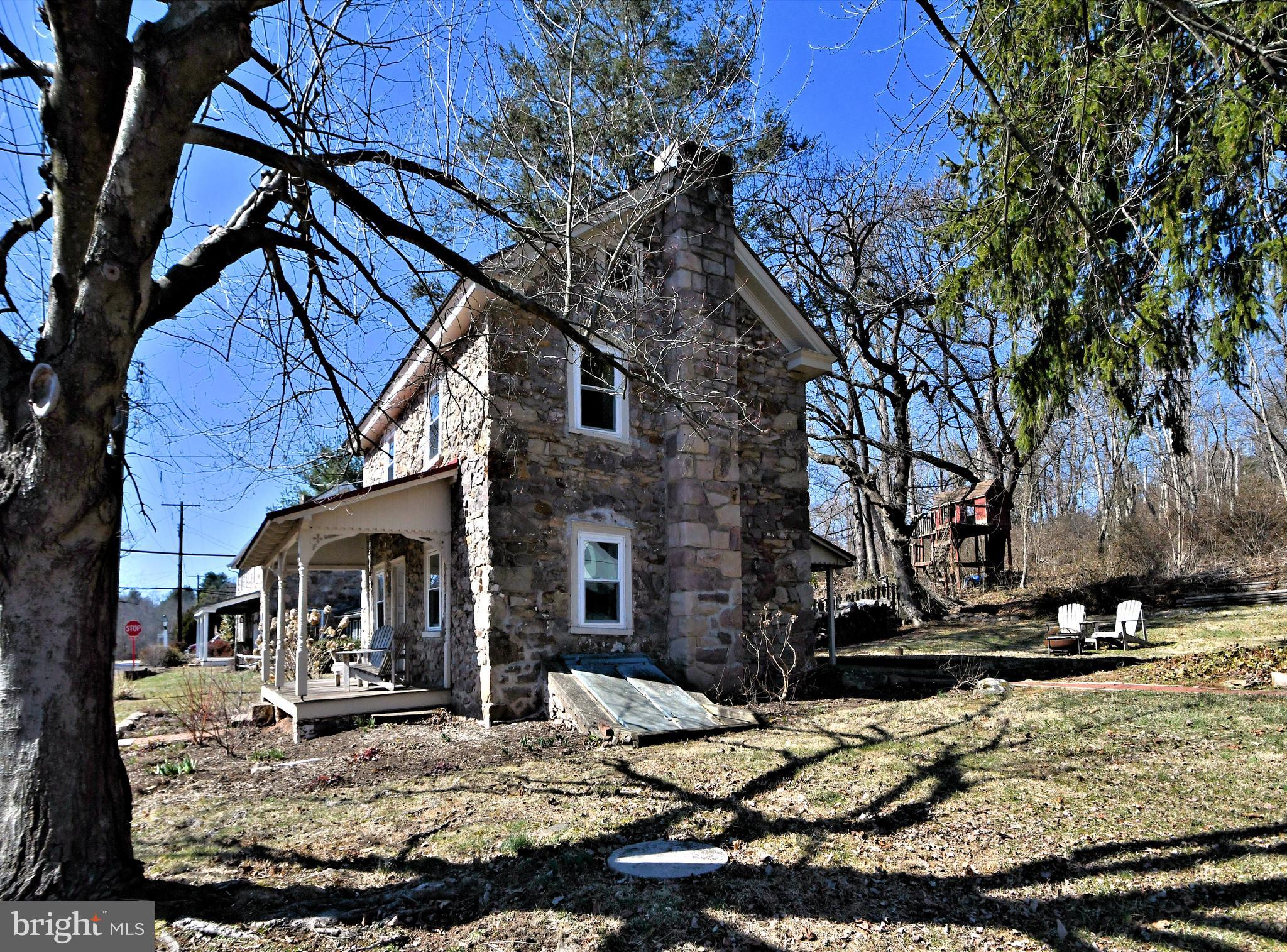 1531 Old Ridge Road Pottstown, PA 19465 - Photo 2 of 27 Gallery Image 2