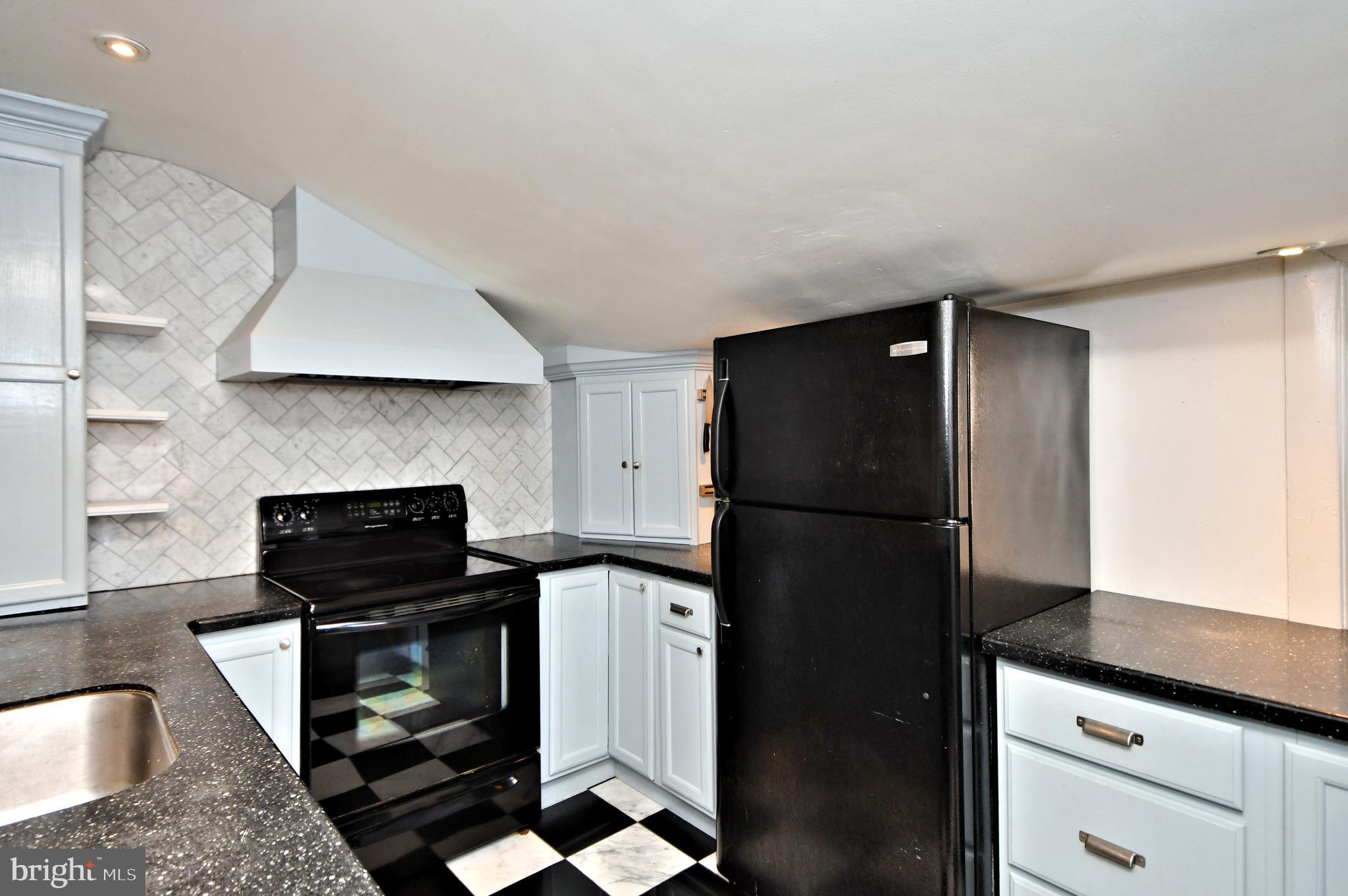 1531 Old Ridge Road Pottstown, PA 19465 - Photo 6 of 27 Gallery Image 6