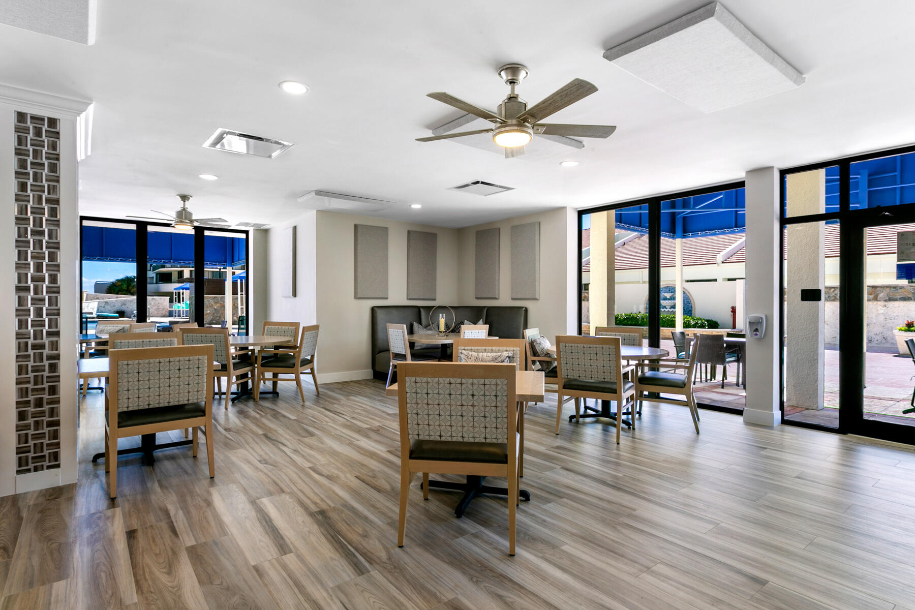 3980 North Ocean Drive, Unit OV1 Riviera Beach, FL 33404 - Photo 51 of 80 Martinique The Q Restaurant