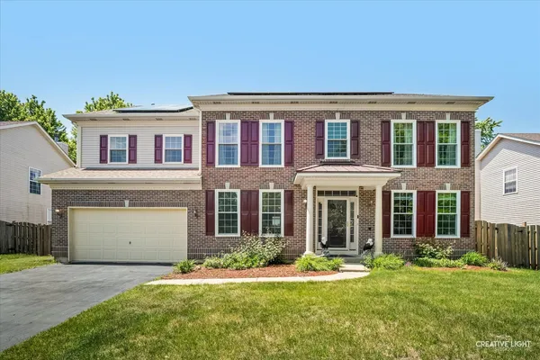 $589,900 | 750 Majestic Drive, Algonquin, IL 60102
