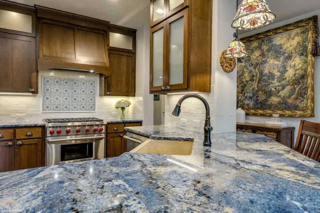 $1,348,999 | 11708 Palisades Parkway, Austin, TX 78732