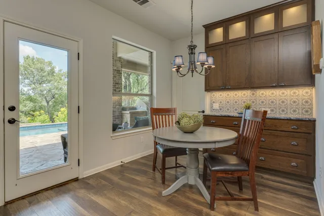 $1,348,999 | 11708 Palisades Parkway, Austin, TX 78732