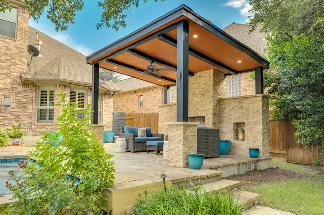 $1,348,999 | 11708 Palisades Parkway, Austin, TX 78732