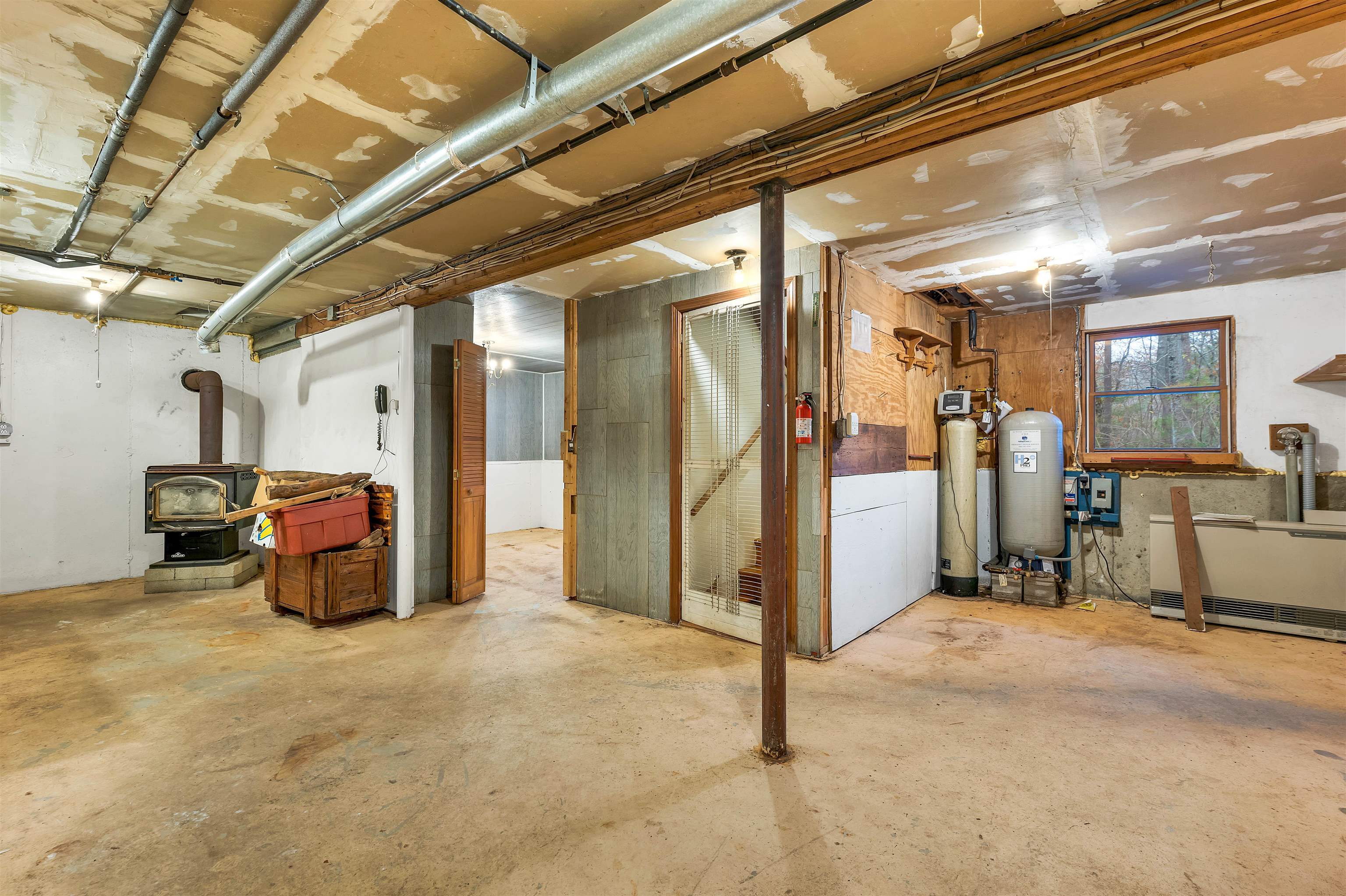 154 Mountain Road Deerfield, NH 03037 - Photo 25 of 47