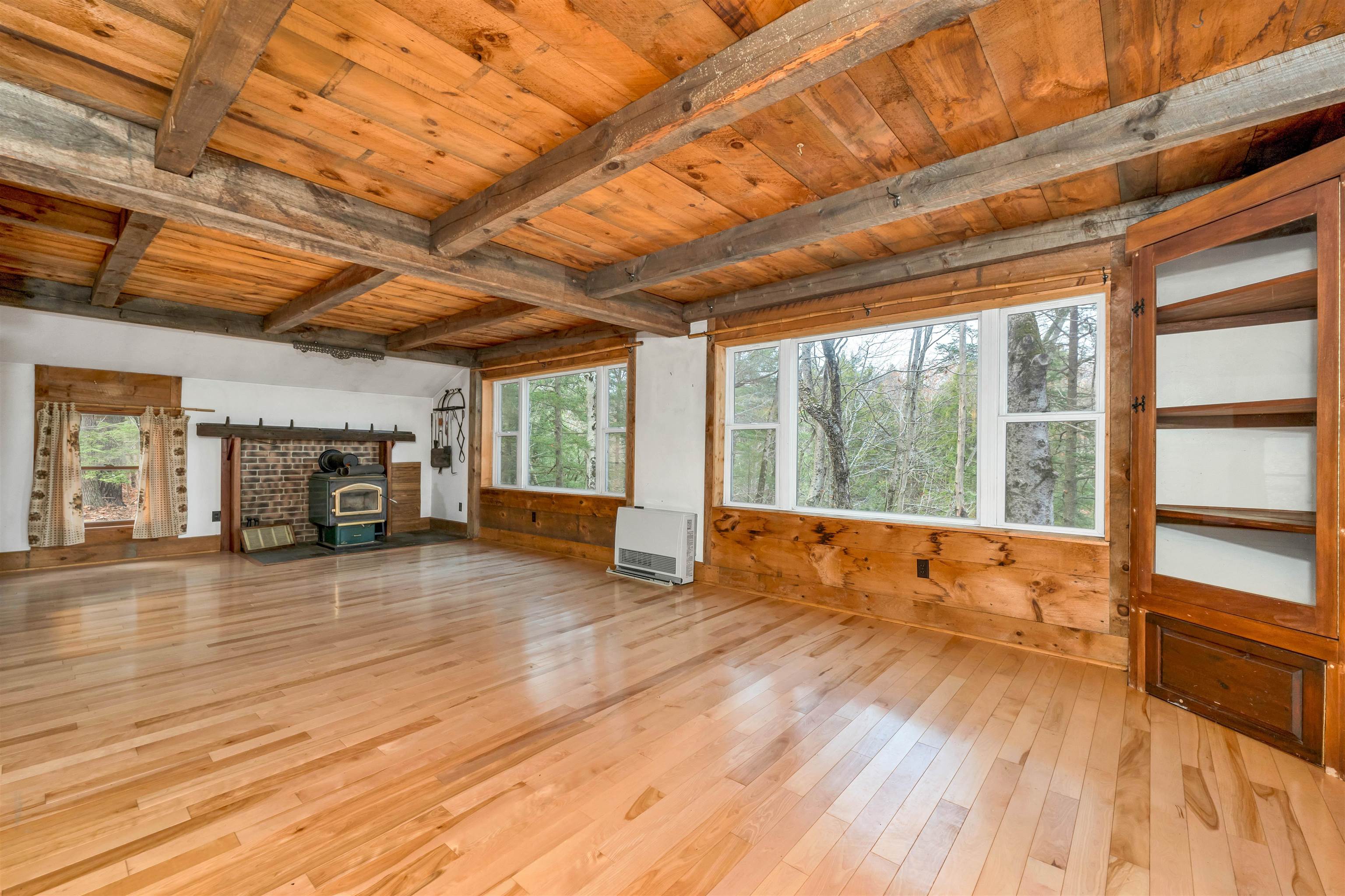 154 Mountain Road Deerfield, NH 03037 - Photo 6 of 47