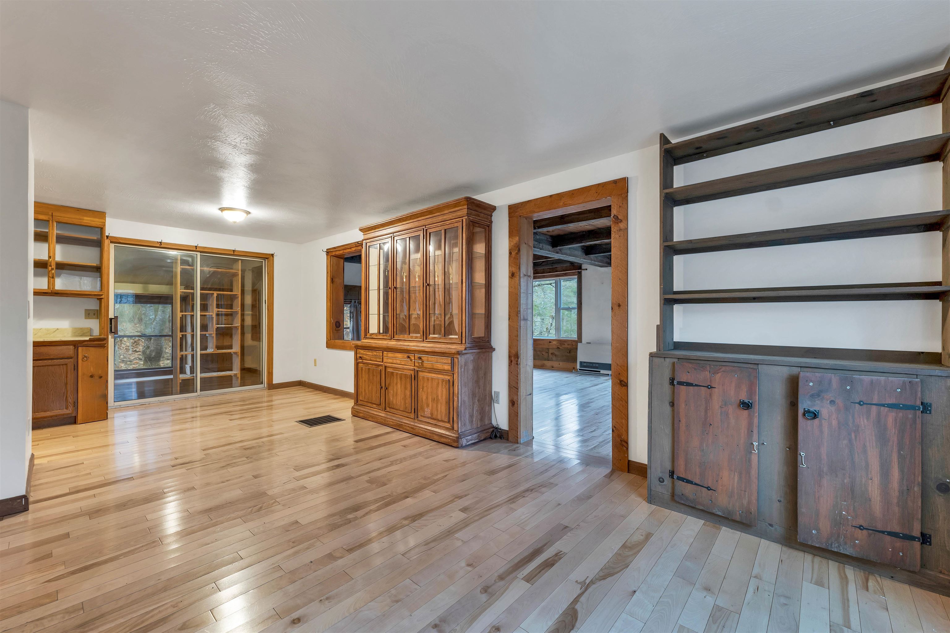 154 Mountain Road Deerfield, NH 03037 - Photo 9 of 47