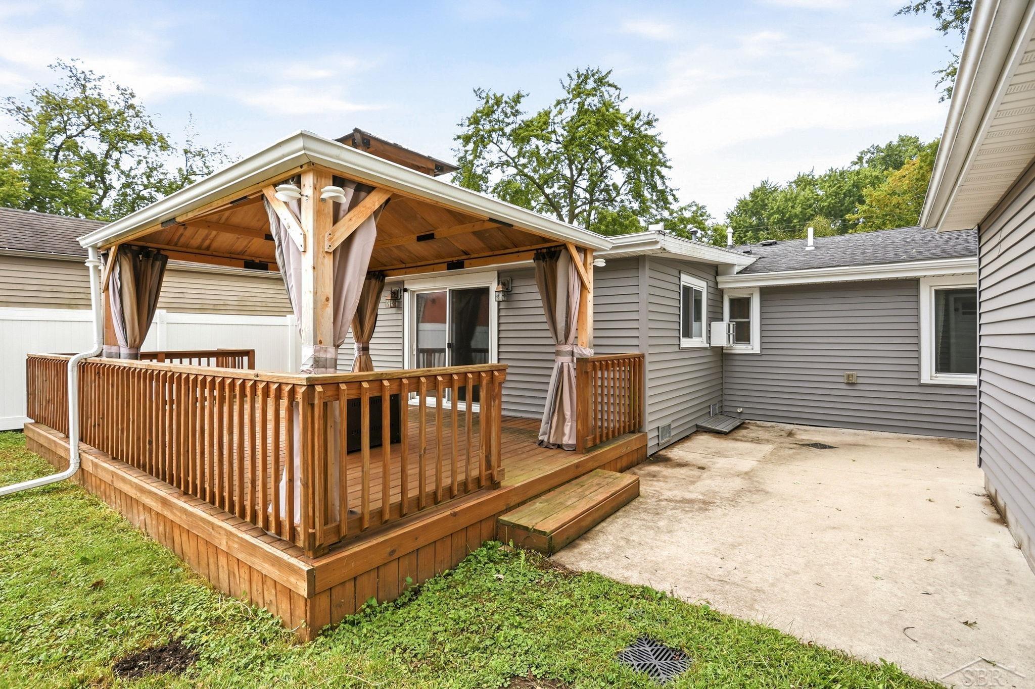 2116 Anderson Road Saginaw, MI 48603 - Photo 34 of 37 Gallery Image 34
