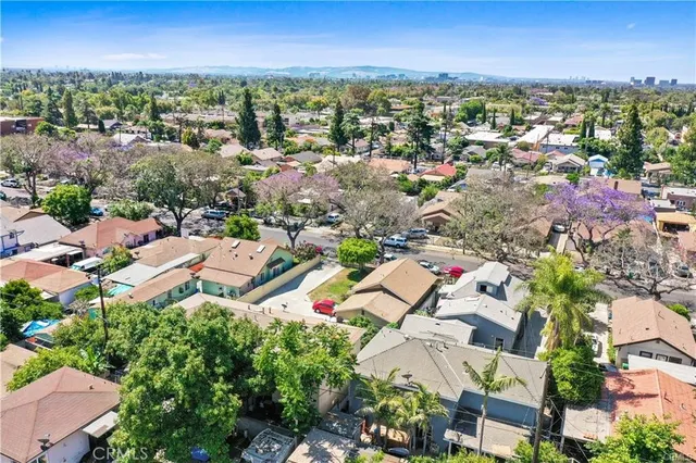 $1,590,000 | 1003 West Myrtle Street, Santa Ana, CA 92703