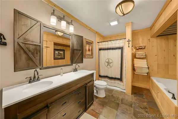 $349,900 | 69985 Highway 50, Tipton, MO 65081