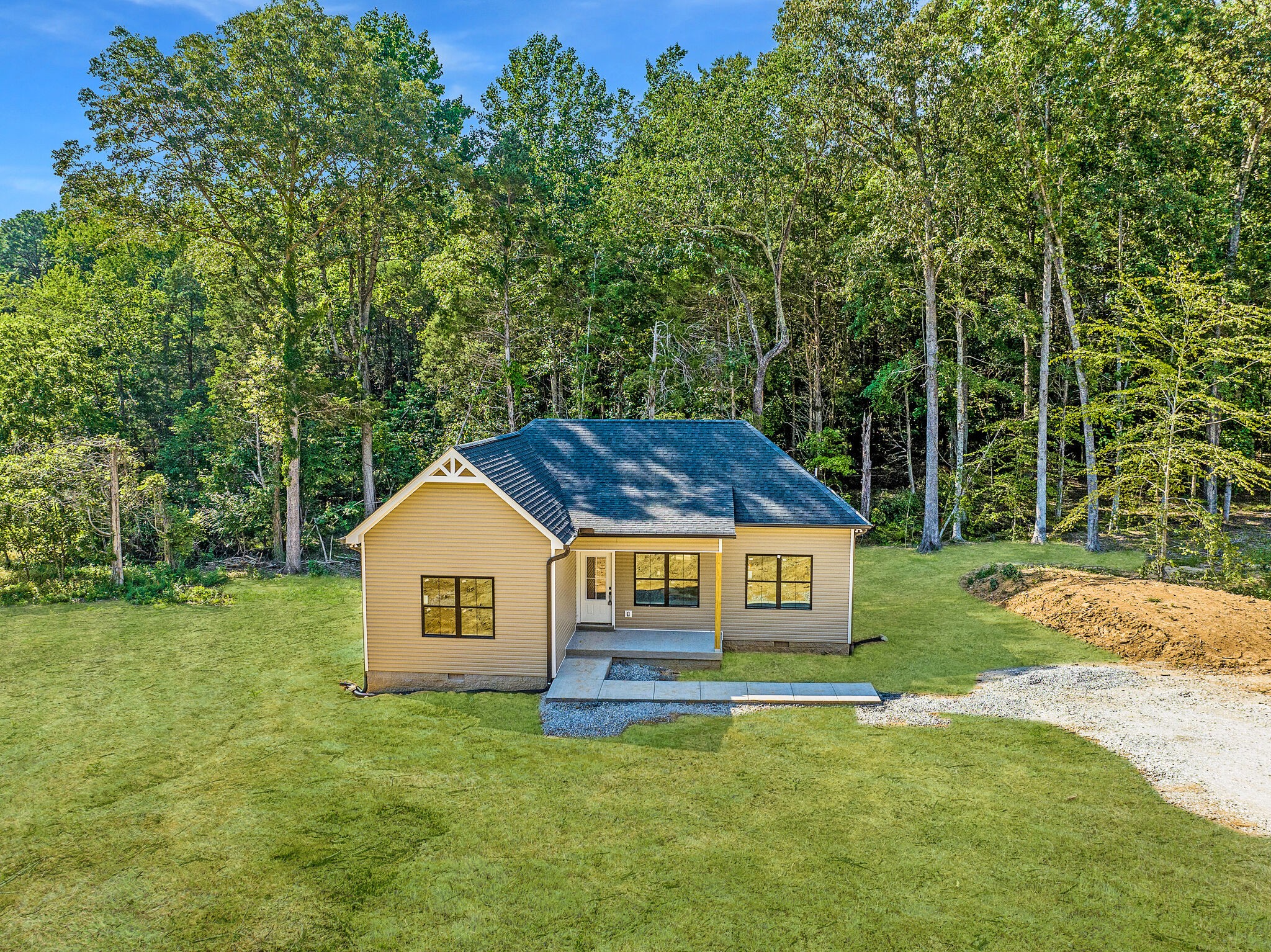110 Long Road Charlotte, TN 37036 - Photo 3 of 30 Gallery Image 3