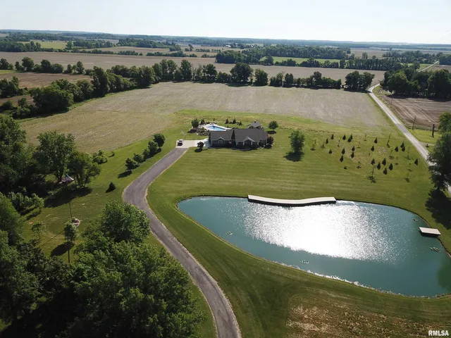 $999,500 | 3024 Wabash 12 Avenue, Mount Carmel, IL 62863