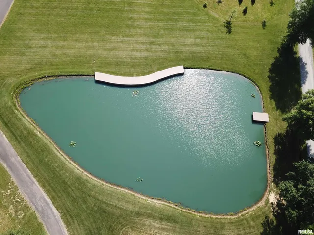 $999,500 | 3024 Wabash 12 Avenue, Mount Carmel, IL 62863