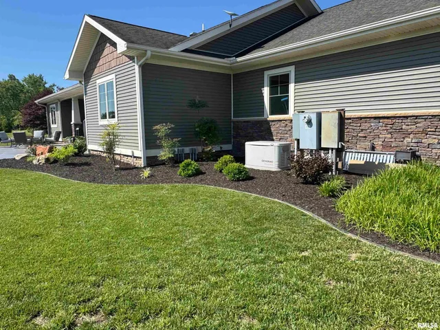 $999,500 | 3024 Wabash 12 Avenue, Mount Carmel, IL 62863