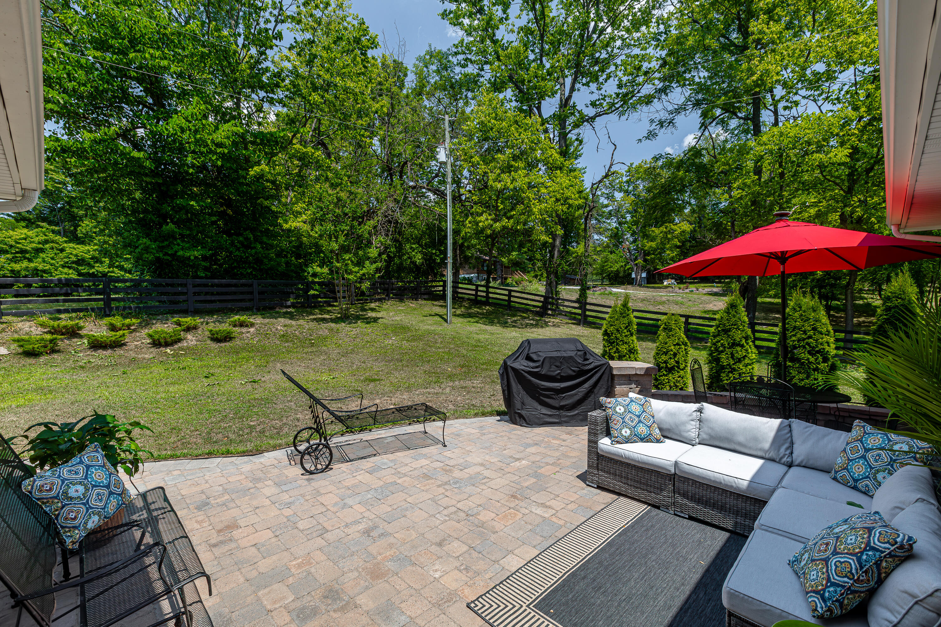 2901 Walnut Hill Road Lexington, KY 40515 - Photo 63 of 75 1-49