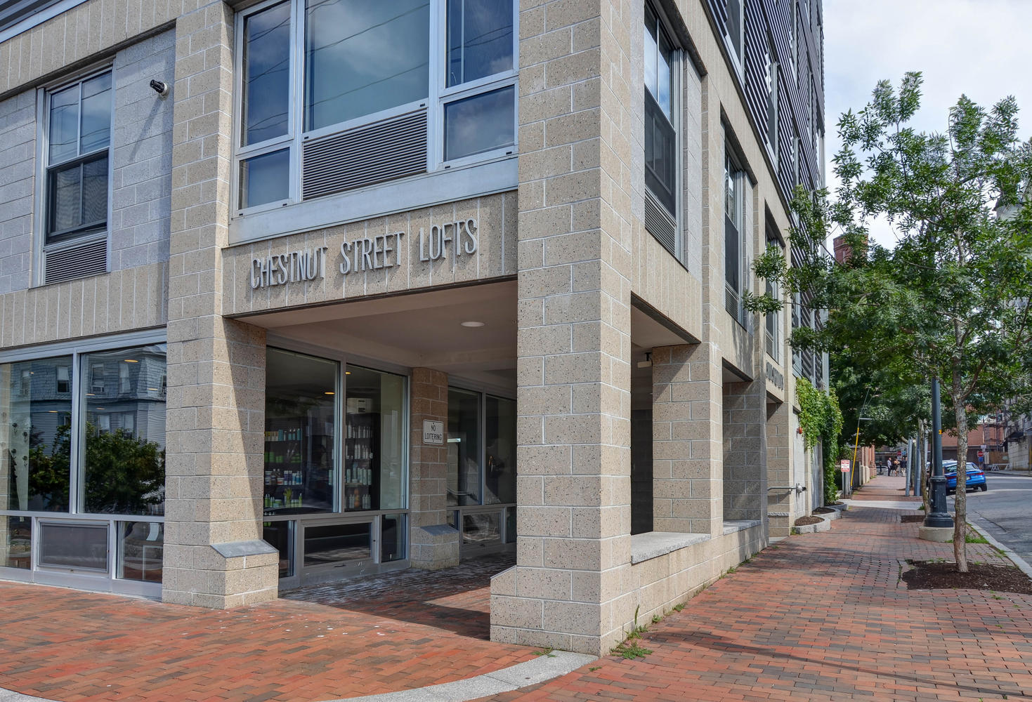 21 Chestnut Street, Unit 203 Portland, ME 04101 - Photo 1 of 31 21 Chestnut St Portland ME-large-002-040