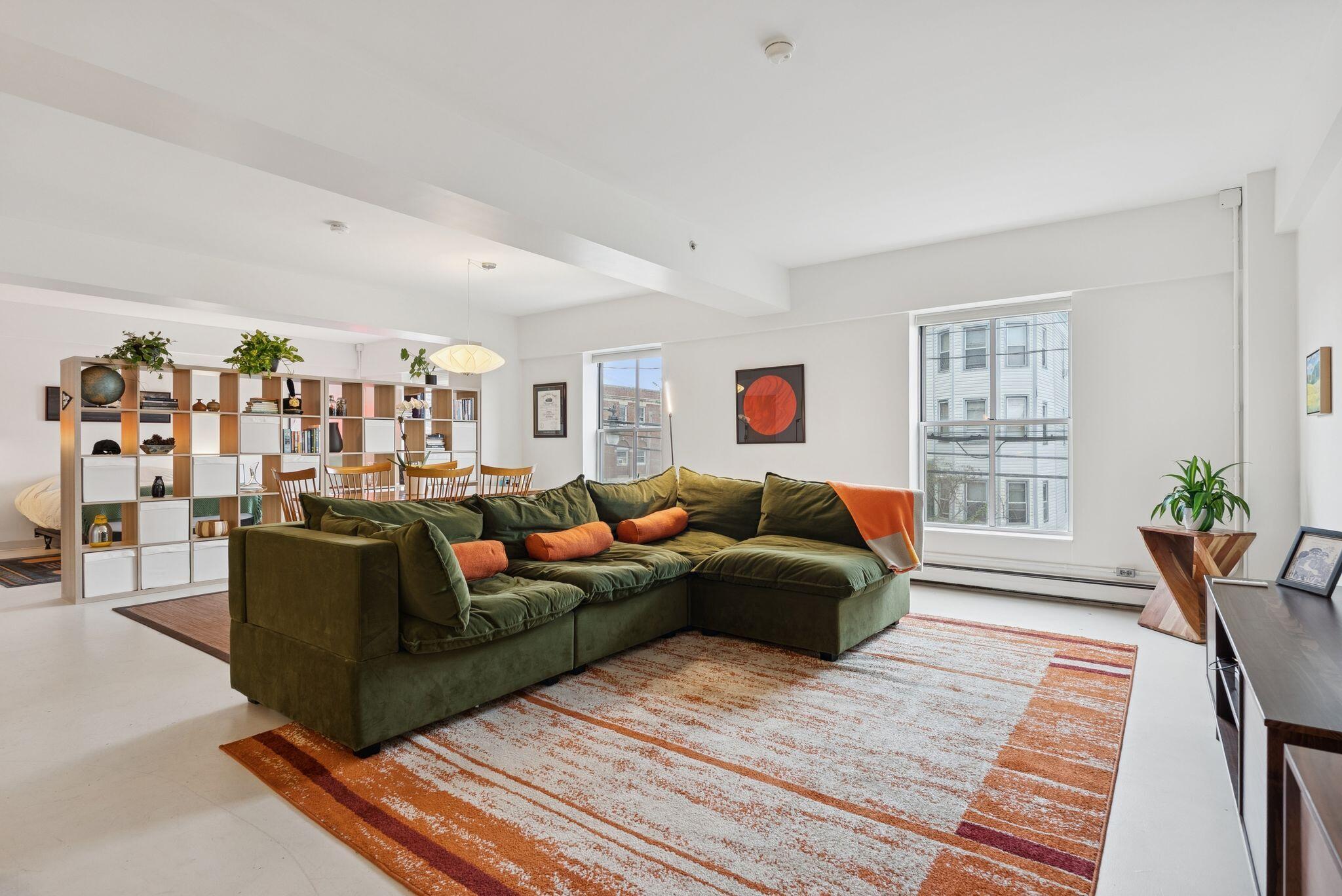 21 Chestnut Street, Unit 203 Portland, ME 04101 - Photo 7 of 31 4_DSC06447