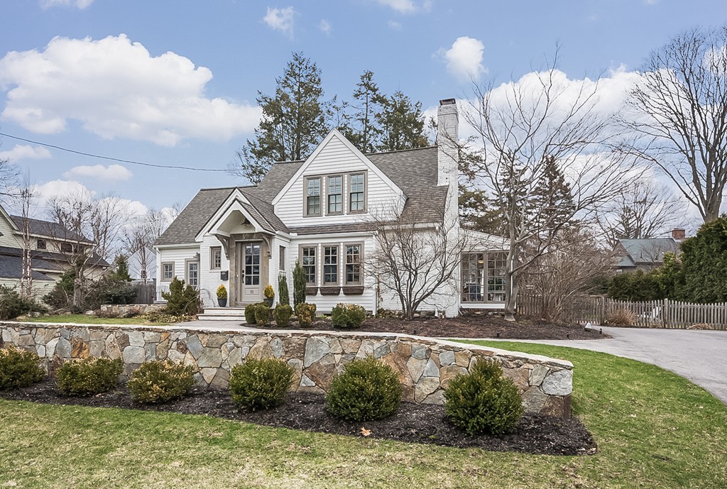 11 Cedar Road Andover, MA 01810 - Photo 29 of 30 Gallery Image 29