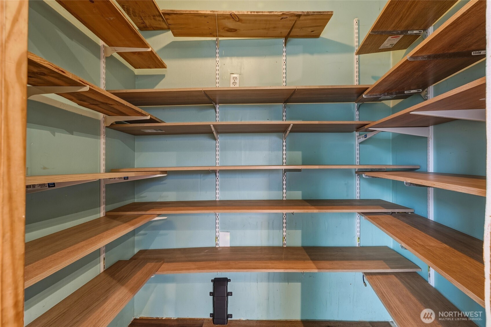 244 East Camp Road Waitsburg, WA 99361 - Photo 13 of 40