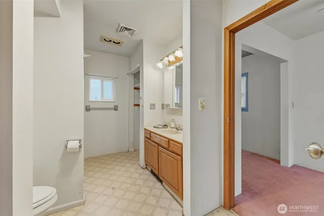 $359,000 | 244 East Camp Road, Waitsburg, WA 99361