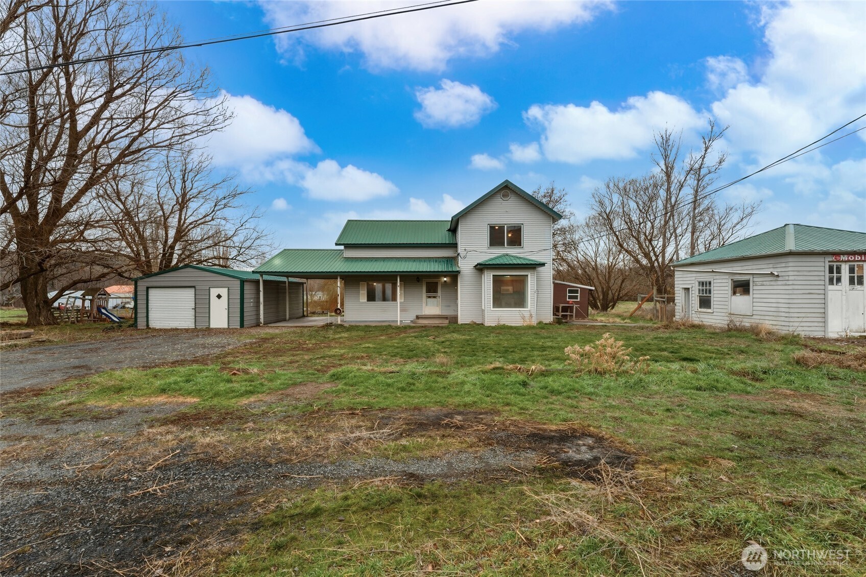 244 East Camp Road Waitsburg, WA 99361 - Photo 3 of 40