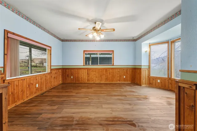 $359,000 | 244 East Camp Road, Waitsburg, WA 99361