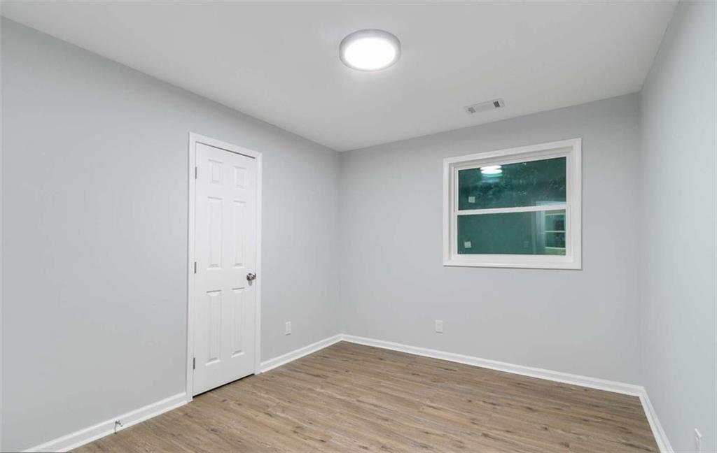 110 Hidden Brook Court Atlanta, GA 30349 - Photo 12 of 17