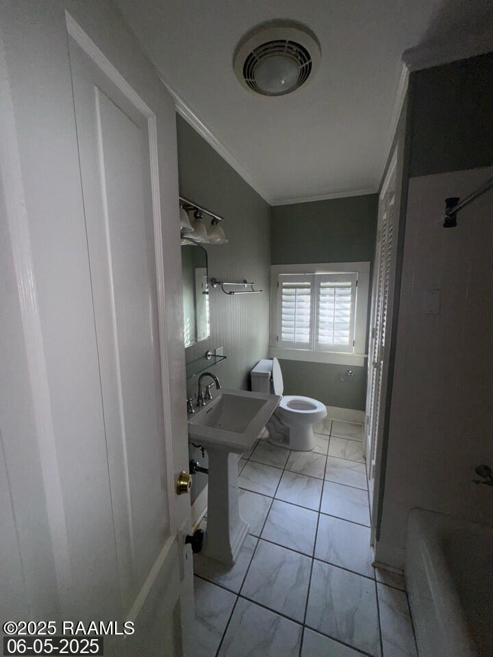 99 Main Street Franklin, LA 70538 - Photo 17 of 26 IMG_1757