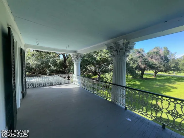 $515,000 | 99 Main Street, Franklin, LA 70538