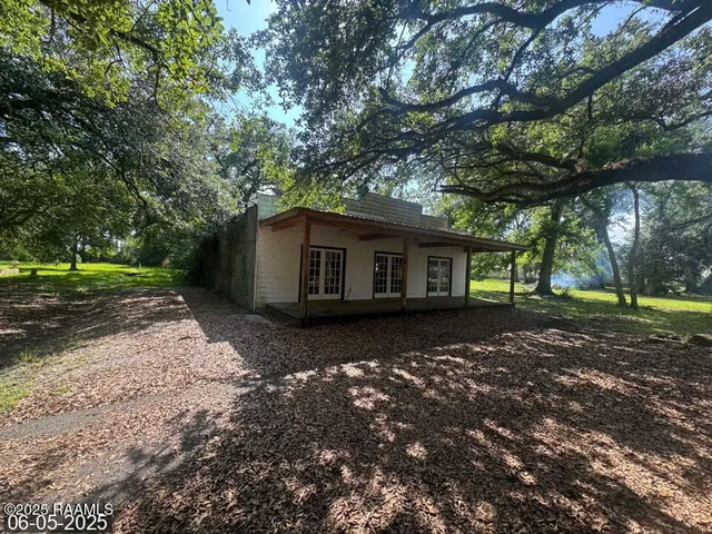 $515,000 | 99 Main Street, Franklin, LA 70538