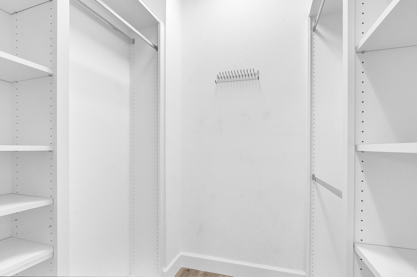 199 Barbados Drive Jupiter, FL 33458 - Photo 22 of 38 25_Image_25_mls