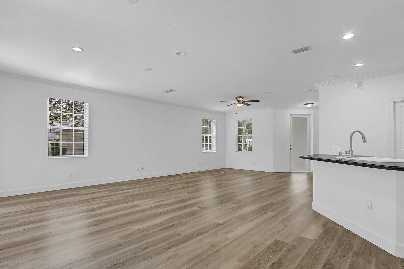 199 Barbados Drive Jupiter, FL 33458 - Photo 8 of 38 11_Image_11_mls