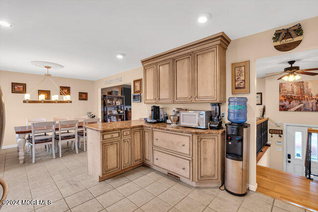 479 Morris Way Belford, NJ 07718 - Photo 11 of 23 Kitchen