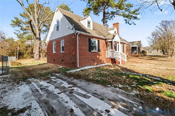 $1,950 | 1342 Evergreen Avenue, Richmond, VA 23224