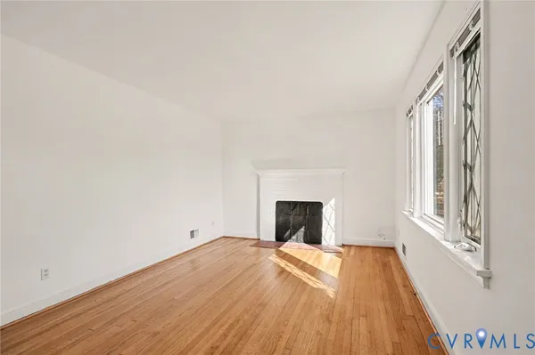 $1,950 | 1342 Evergreen Avenue, Richmond, VA 23224