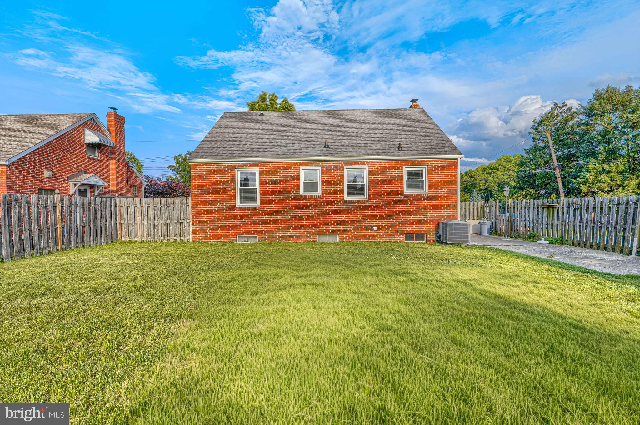 400 Celeste Avenue Baltimore, MD 21221 - Photo 31 of 37