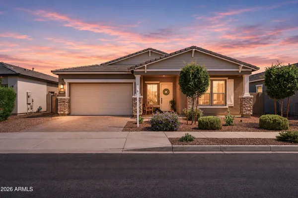 $700,000 | 22634 East Roundup Way, Queen Creek, AZ 85142