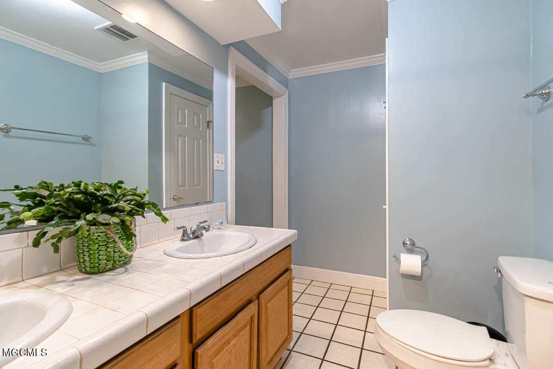 1130 East Old Pass Road Long Beach, MS 39560 - Photo 16 of 45 Bath master 1.1
