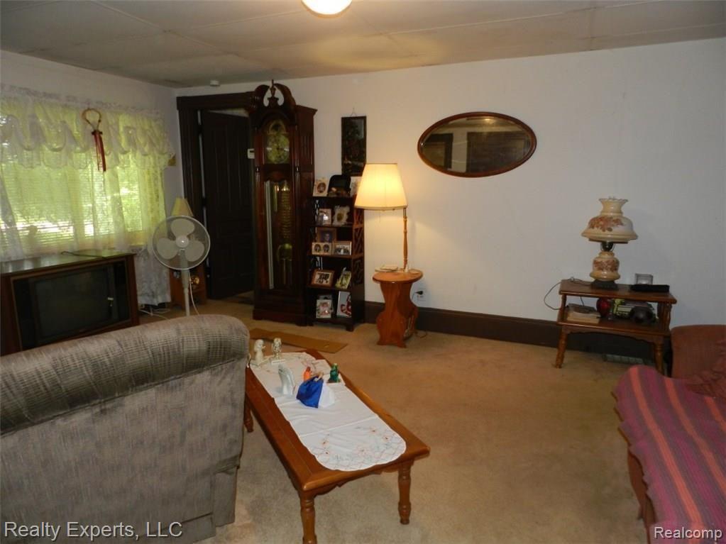 4536 Wright Road Milan, MI 48160 - Photo 12 of 22 12.jpg