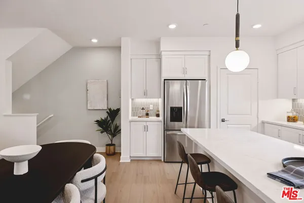 $949,990 | 1685 Constellation Drive, Los Angeles, CA 90732