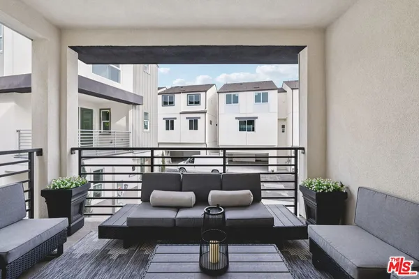 $949,990 | 1685 Constellation Drive, Los Angeles, CA 90732