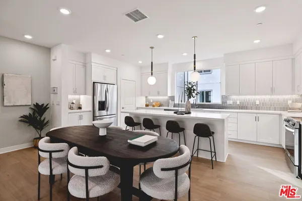 $949,990 | 1685 Constellation Drive, Los Angeles, CA 90732