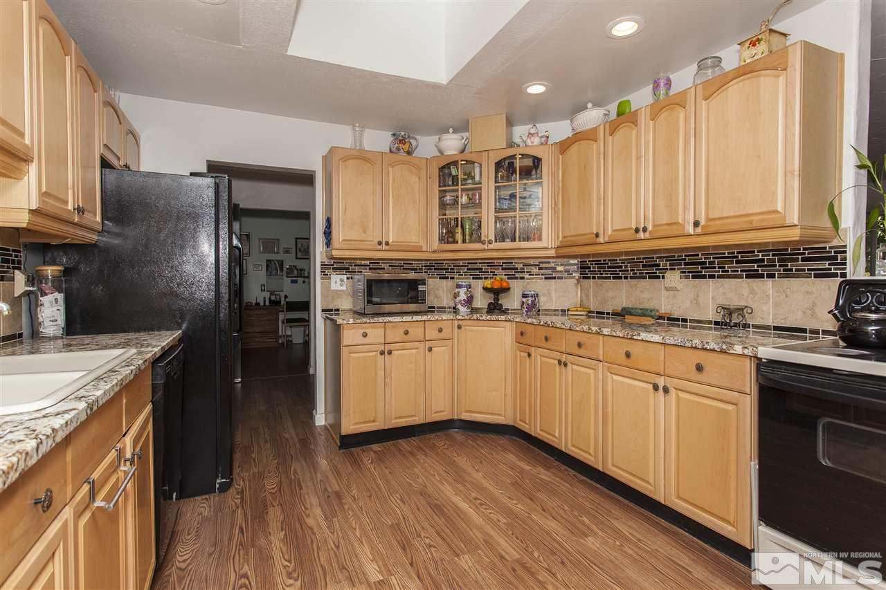 2445 Sutter Circle Reno, NV 89503 - Photo 8 of 25 Photo 8