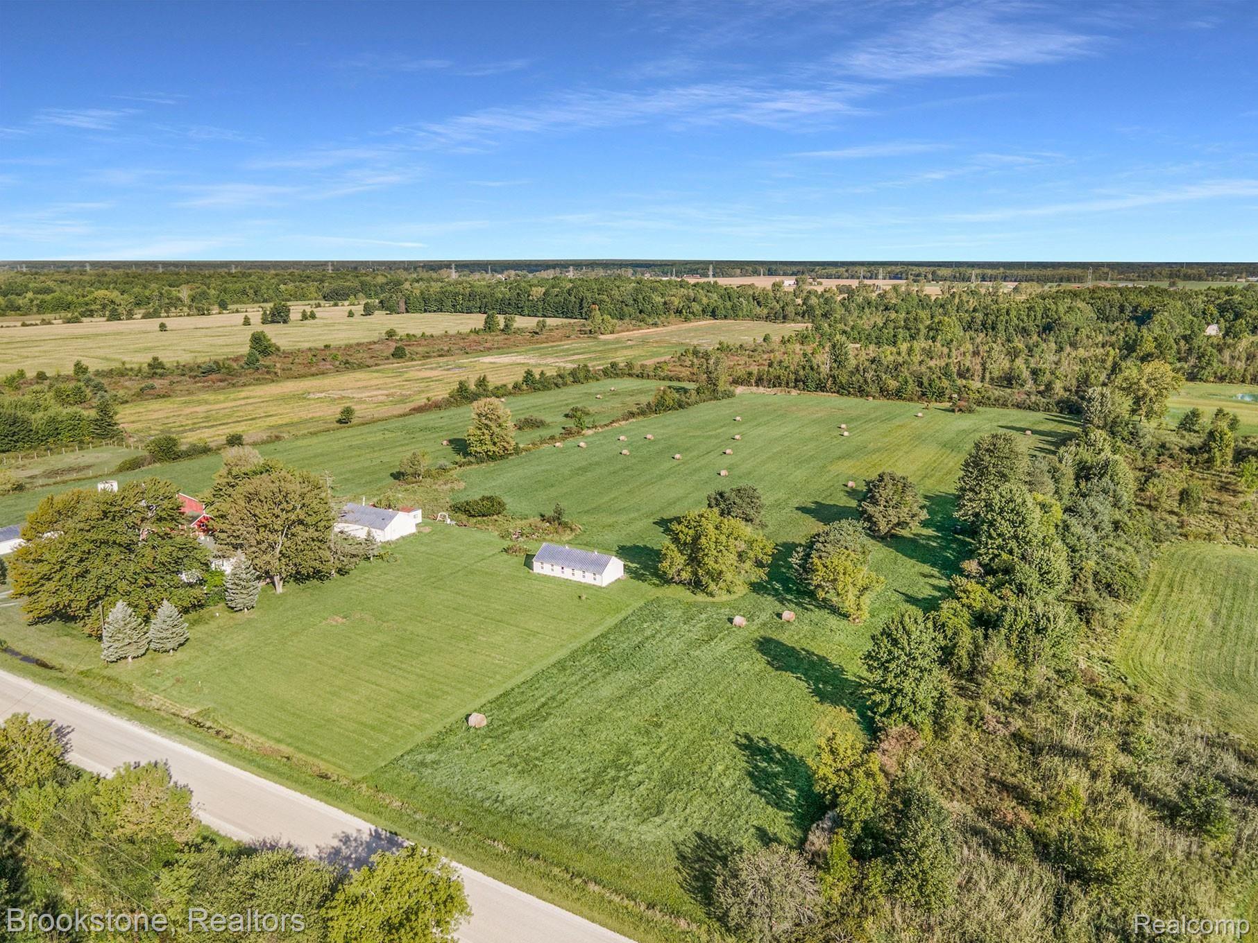 6596 Springborn Road East China, MI 48054 - Photo 23 of 25 DJI_0292.jpg