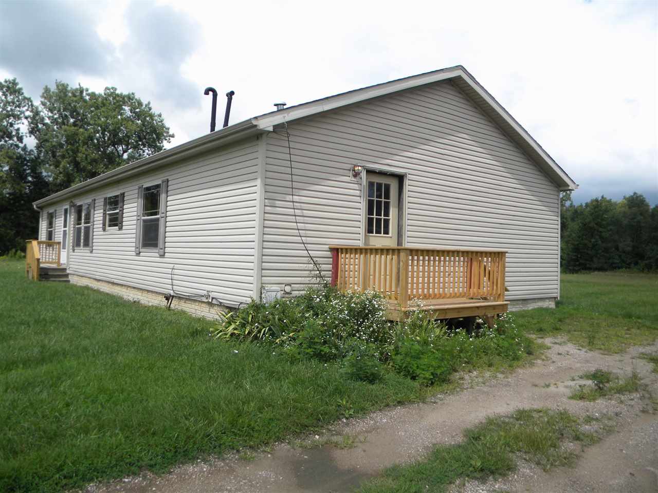 6299 Rathbun Road Birch Run, MI 48415 - Photo 3 of 20