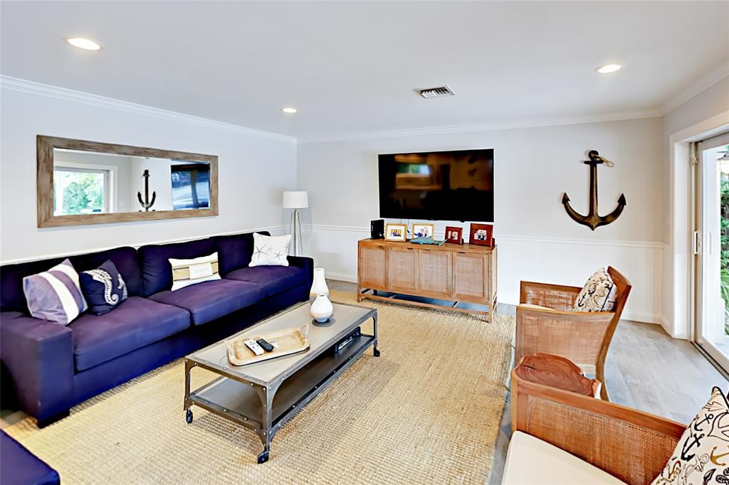 1758 Southeast 7th Street Fort Lauderdale, FL 33316 - Photo 10 of 19